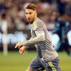 Ferdinand: Ramos Manfaatkan MU untuk Dapatkan Kontrak Baru