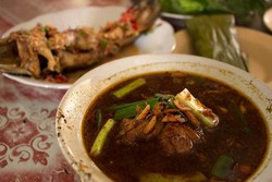 Wisata Kuliner di Bekasi, Wajib Coba Ikan Gabus Pucung!