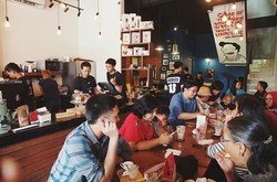 Nyam! 6 Lokasi Jajan Nikmat di Bekasi