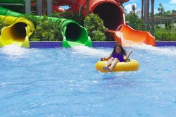 Liburan Main Air, Bekasi Jagonya! Ada 4 Waterpark Seru