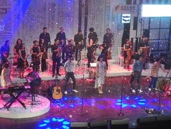 Suguhan Usai Konser di Cikini White Shoes & The Couples Company