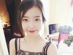 IU Nikmati Jalan-jalan di Eropa Jelang Comeback Musim Gugur