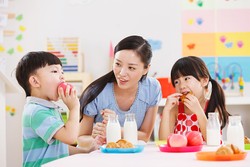 Olah Buah Segar untuk Bekal dengan Cara Ini Agar Lebih Menarik (1)