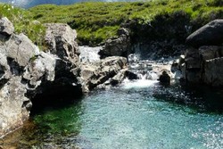 Ini Dia 10 Kolam Renang Alami Terbaik di Dunia (2)