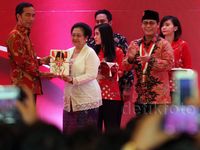 Jokowi dan Megawati Hadiri Kongres Alumni GMNI
