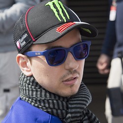 Lorenzo Tercepat di Latihan Pertama