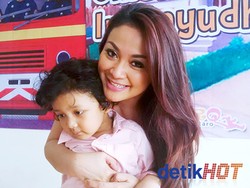 Virnie Ismail Belum Mau Tambah Momongan