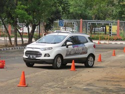 Mau Belok Kiri di Perempatan, Jangan Asal Langsung Belok