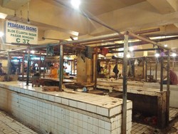 Mogok, Kios Pedagang Daging Pasar Minggu Kosong Melompong