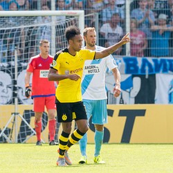 Dortmund Menang 2-0 atas Chemnitzer