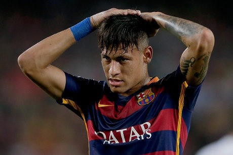 Sakit Gondong, Neymar Absen Dua Pekan