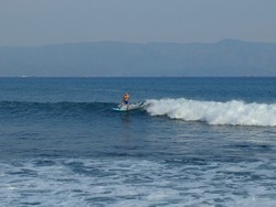 Ini Spot untuk Surfer Profesional di Pelabuhan Ratu