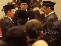 Ronny F Sompie Dilantik Jadi Dirjen Imigrasi