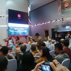 Investor Asing Masih Lepas Saham, IHSG Turun 21 Poin