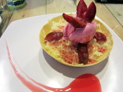 Martabak Factory: Biar Mini Ukurannya Martabak di Sini Mantap Topping-nya