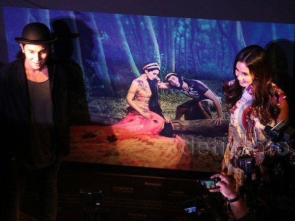 Kemegahan Pameran Foto 'Alkisah' Rio Motret