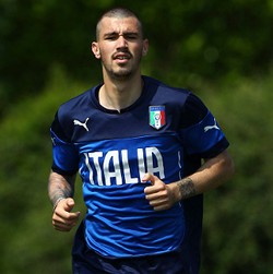 Romagnoli untuk Menyegarkan Lini Belakang Milan