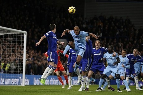 Kompany Langsung Bidik Chelsea
