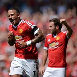 Van Gaal Masih Tunggu Hasil Adaptasi Memphis di Posisi Baru