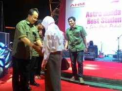 AHM Ajak Siswa SLTA Peduli Lingkungan