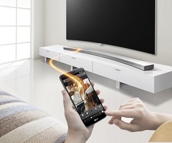 Tantang Samsung, LG Siapkan Sound Bar Lengkung
