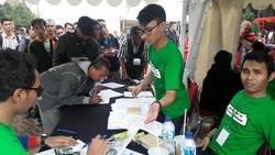 Ojek GrabBike Bisa Dapat Rp 8 Juta Per Bulan