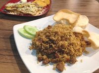 Menikmati Nasi Goreng Kambing Gurih dan Roti Maryam Berlapis Nutella