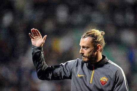 Federico Balzaretti Gantung Sepatu