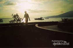 Anak Gaul Ternate, Wajib ke Pantai Falajawa