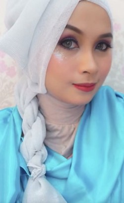Foto: Ketika Hijabers Tampil Mirip Sailor Moon Hingga Joker (Bagian 2)