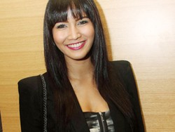 Diminta Netizen Berhijab, Apa Tanggapan Aulia Sarah?