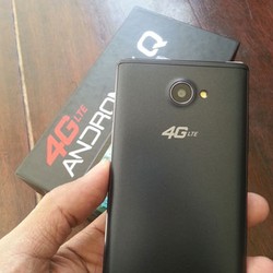 Smartfren: Andromax Ponsel Paling Lengkap