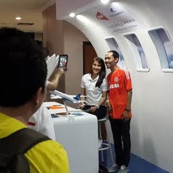 Rela Antri Panjang untuk Foto Bareng Bellaetrix