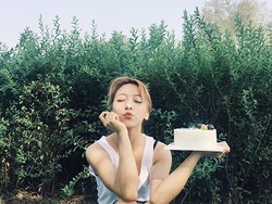 Surprise! Begini Reaksi Luna Saat Terima Pesta Ultah Kejutan dari f(x)