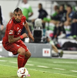 Mengabaikan Perjalanan, Menyambut Kejutan Bayern di Tempat Tujuan