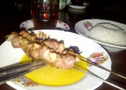 Gurih Manis, Sego Liwet dan Sate Klatak Khas Jawa Tengah (1)