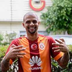 Diincar Inter, Felipe Melo Perpanjang Kontrak dengan Galatasaray