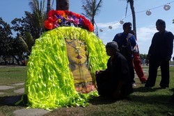 Keseruan Festival Layang-layang di Pantai Boom, Banyuwangi