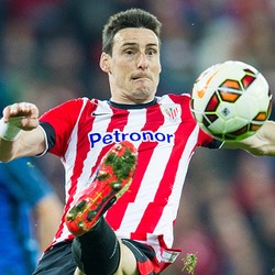 Aritz Aduriz Kembalikan Barca ke Bumi