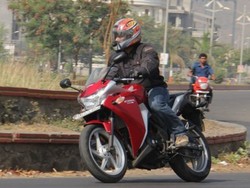 Panel Saklar Bermasalah, Honda India Tarik CBR150R dan CBR250R