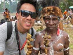 Mencoba Mencatat Sejarah di Puncak Carstensz