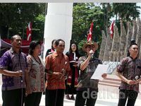 Jemaat GKI Yasmin Dan HKBP Filadelfia Gelar Ibadah Minggu di Tugu Proklamasi
