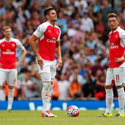 Tuntutan Wenger untuk Para Pemainnya yang Terlalu Baik dan Kepedean