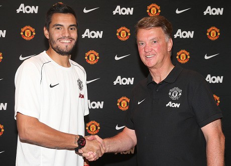 Romero Mengaku Berutang Banyak pada Van Gaal