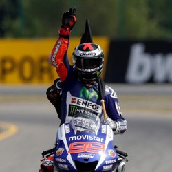 Lorenzo Akhirnya Menang Lagi