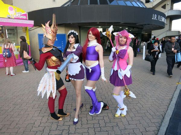 Serunya Cosplay di Festival Smash 2015