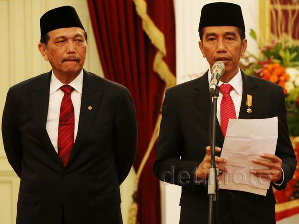 Jokowi Minta Menhub Perbaiki Kualitas Penerbangan