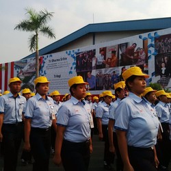 HUT ke-70 RI, Penjahit Zara dan Uniqlo ini Hadiahi 10.000 Investor ke BEI