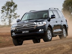 Kenalkan Wajah Baru Toyota Land Cruiser 200