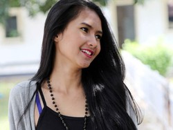 Kisah Soraya Rasyid yang Hanya Dibayar Ongkos Pulang Kisah Soraya Rasyid yang Hanya Dibayar Ongkos Pulang